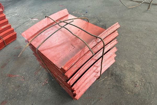 鑄造雙金屬復(fù)合耐磨襯板廠家 鑄造雙金屬復(fù)合耐磨襯板廠家